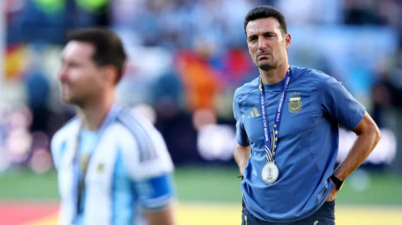 Những điều chỉnh thận trọng của Scaloni khiến Argentina mất khả năng phản công.
